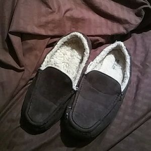 MOCCASINS...SUEDE..10MED